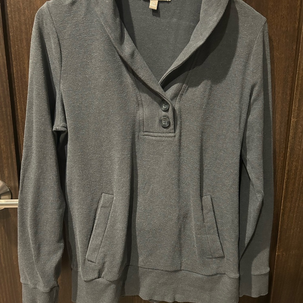 Cozy Gray Button-Up Sweatshirt